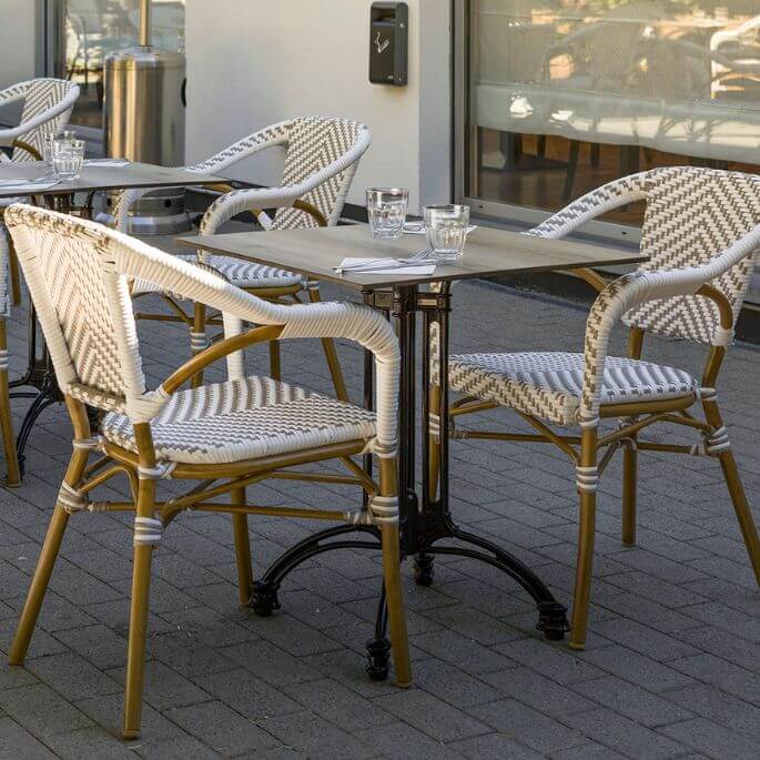Chaise de bistrot d’extérieur empilable en métal